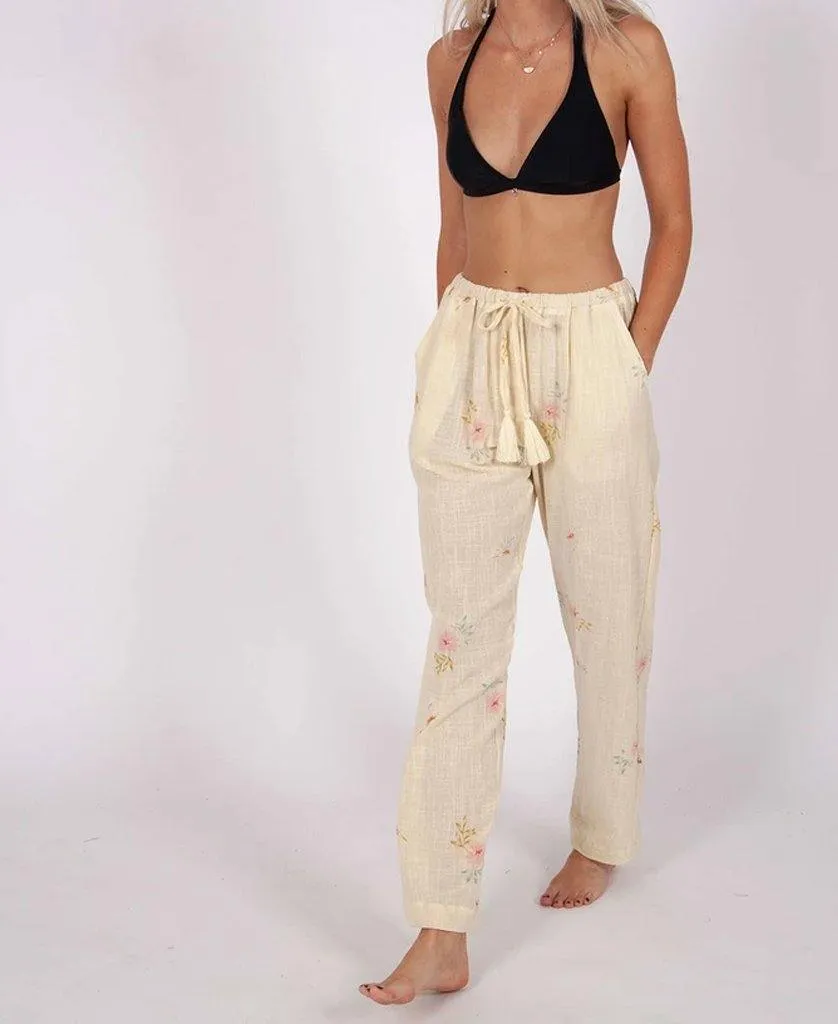 Bekka Pant | Hibiscus