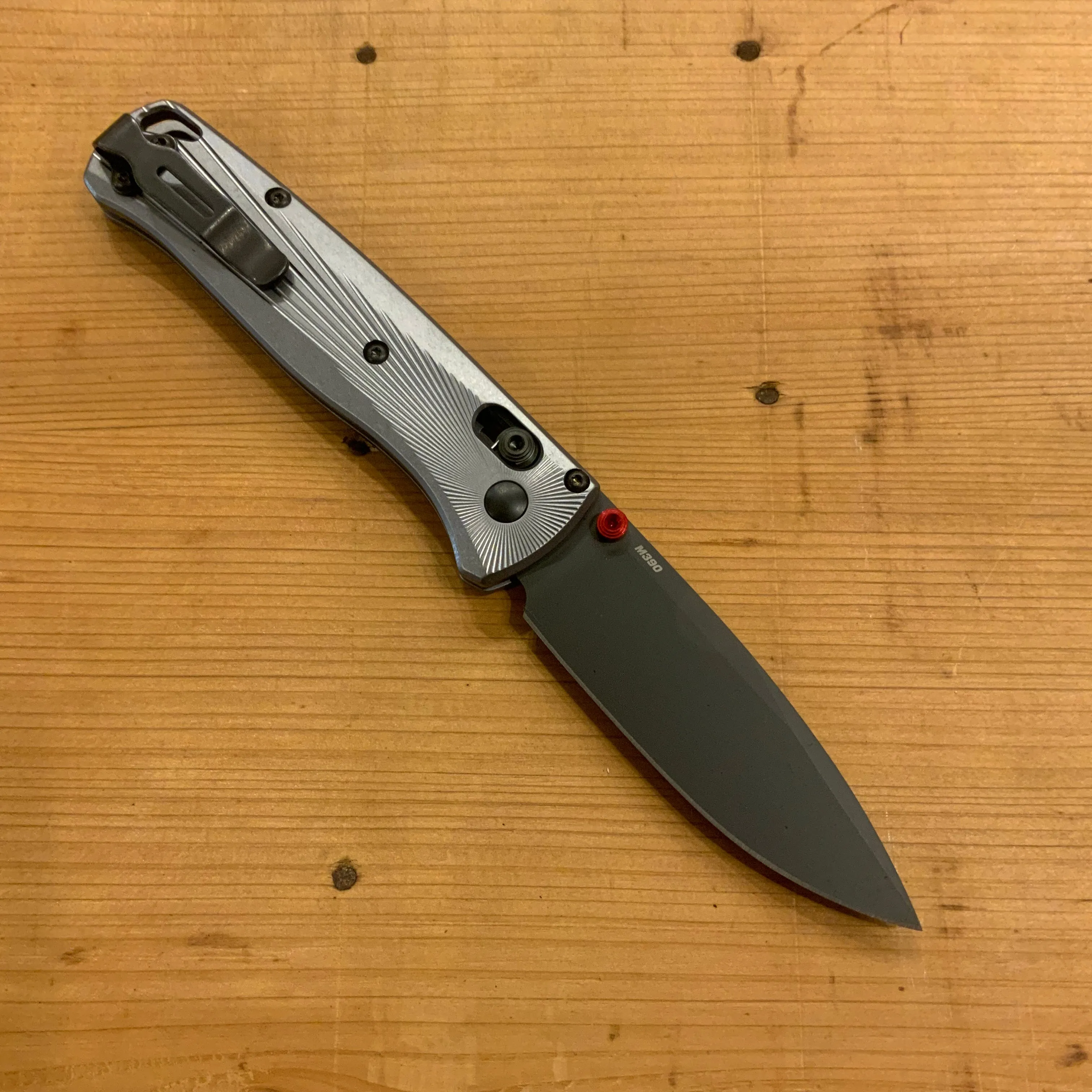 Benchmade 535BK-4 Bugout Drop Point M390 AXIS Lock Aluminum Handle