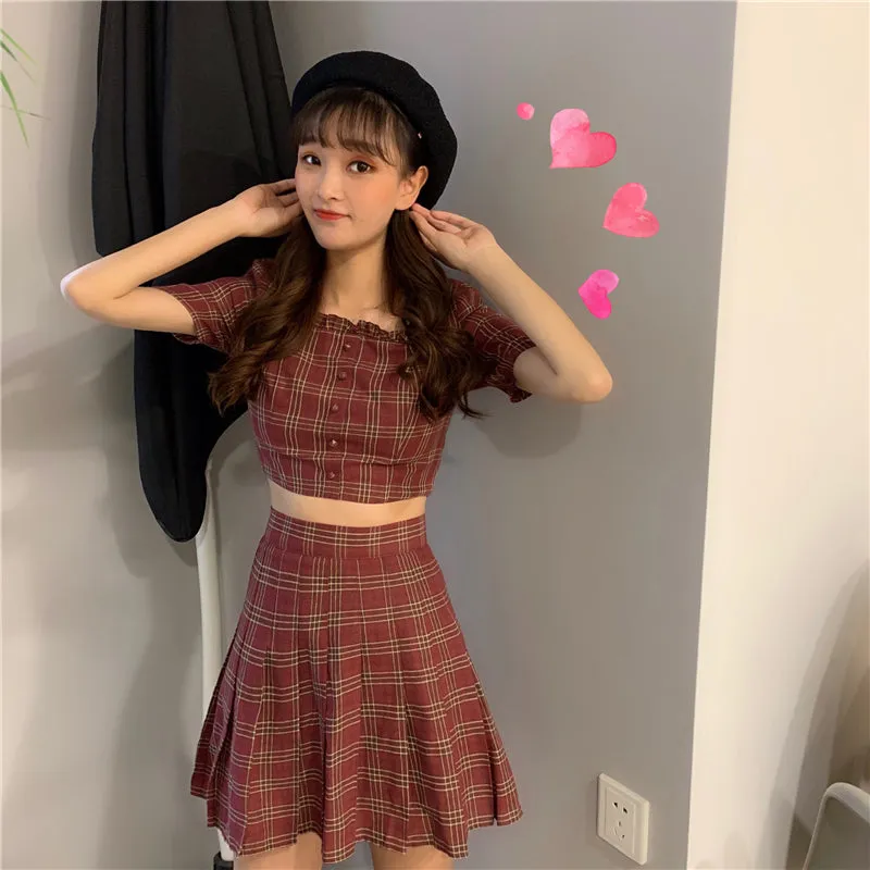 Chic T-shirt   plaid skirt KF90661