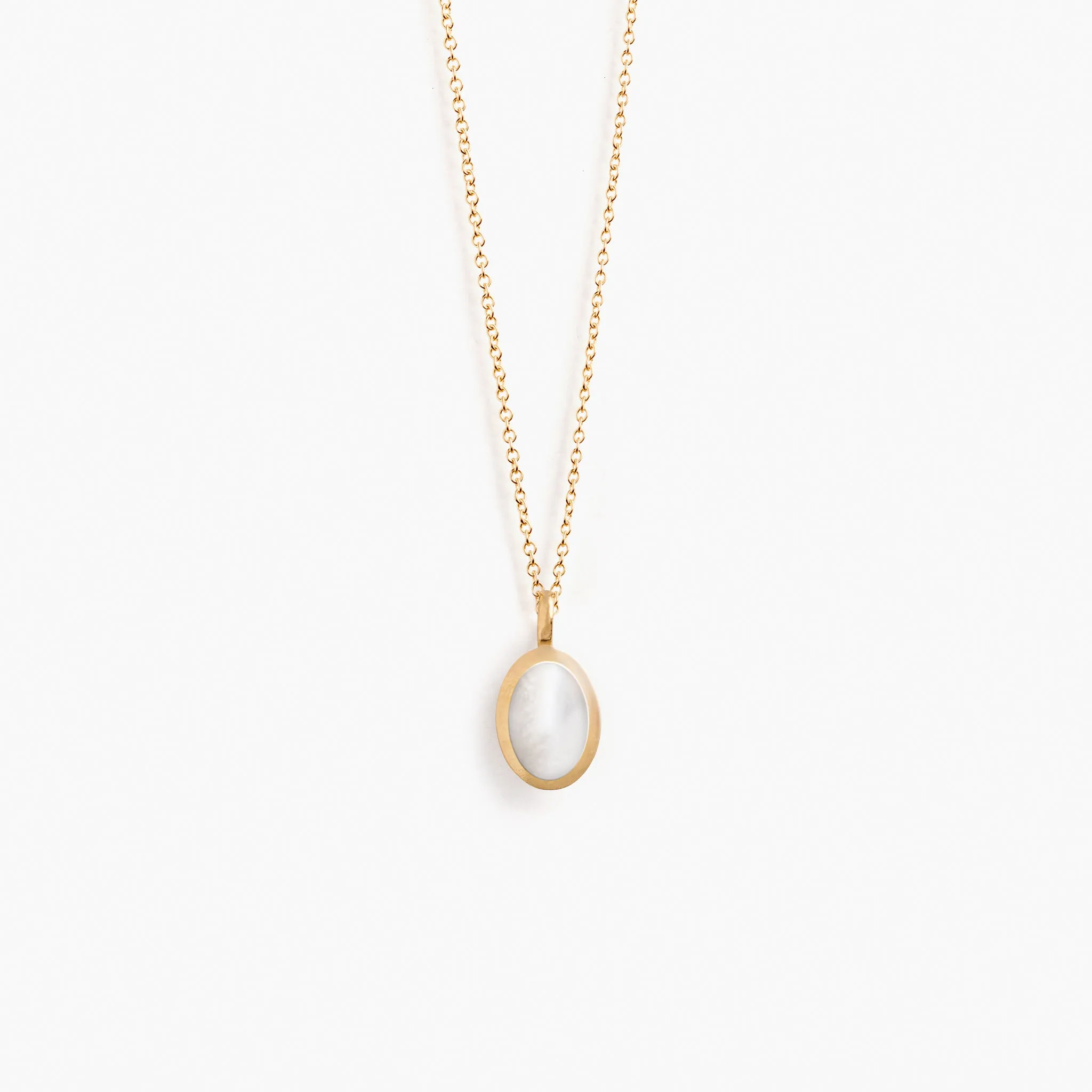 Engravable Mother of Pearl Cheval Necklace