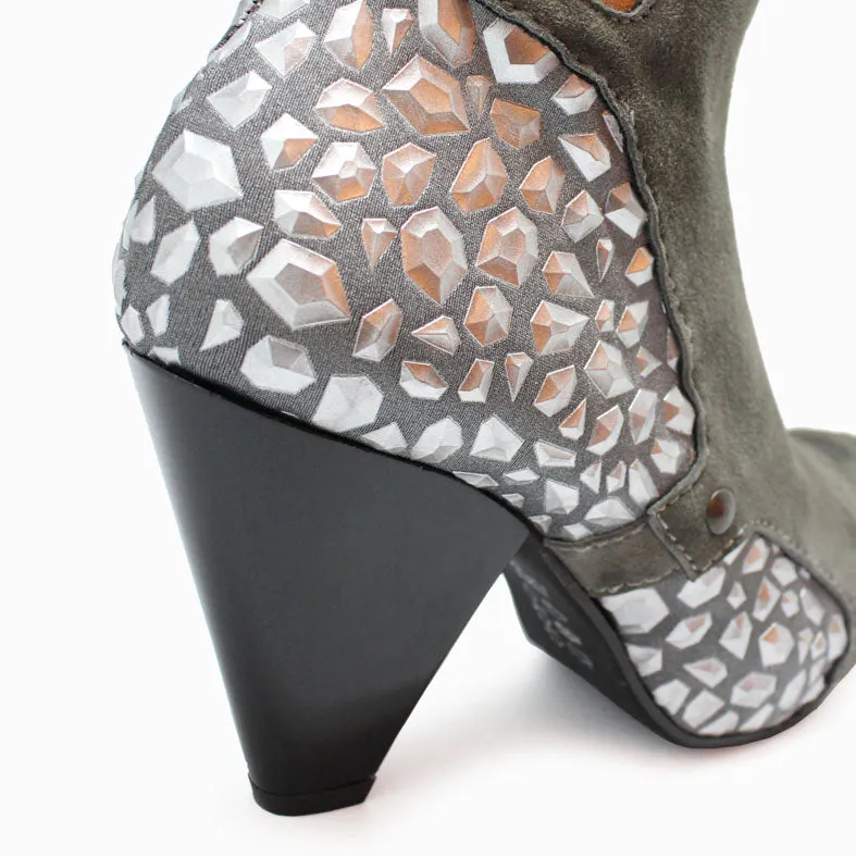 Grande Marnier - Grey/Silver Hexagon-Last Pair 37!