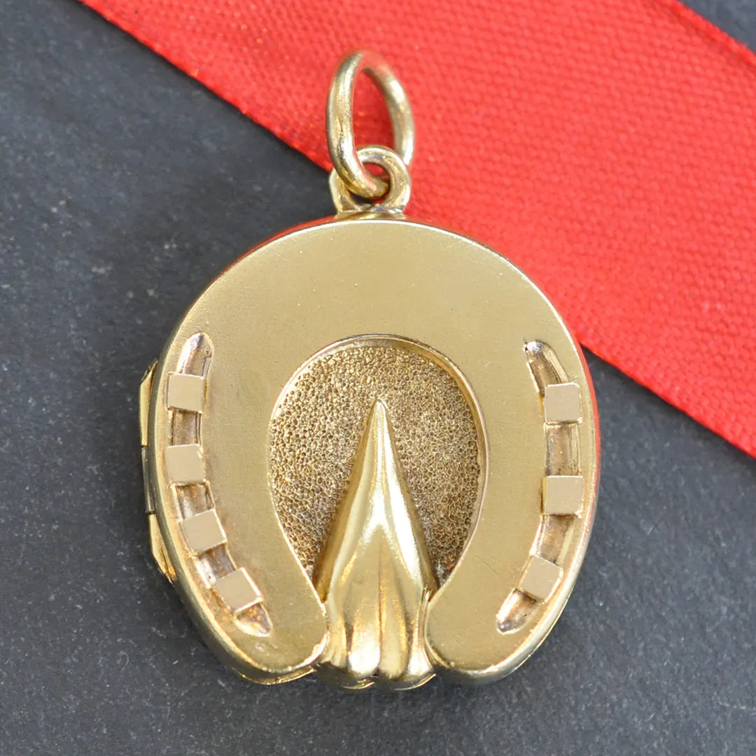 Horse Shoe Locket