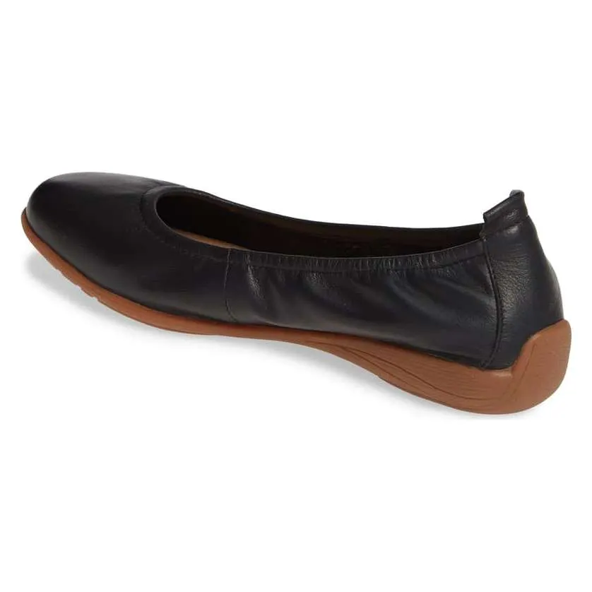 Josef Seibel Fenja 01 Ballet Flat - Black