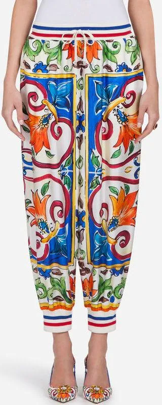 'Majolica' Print Lace-Hem Top and Pant Set